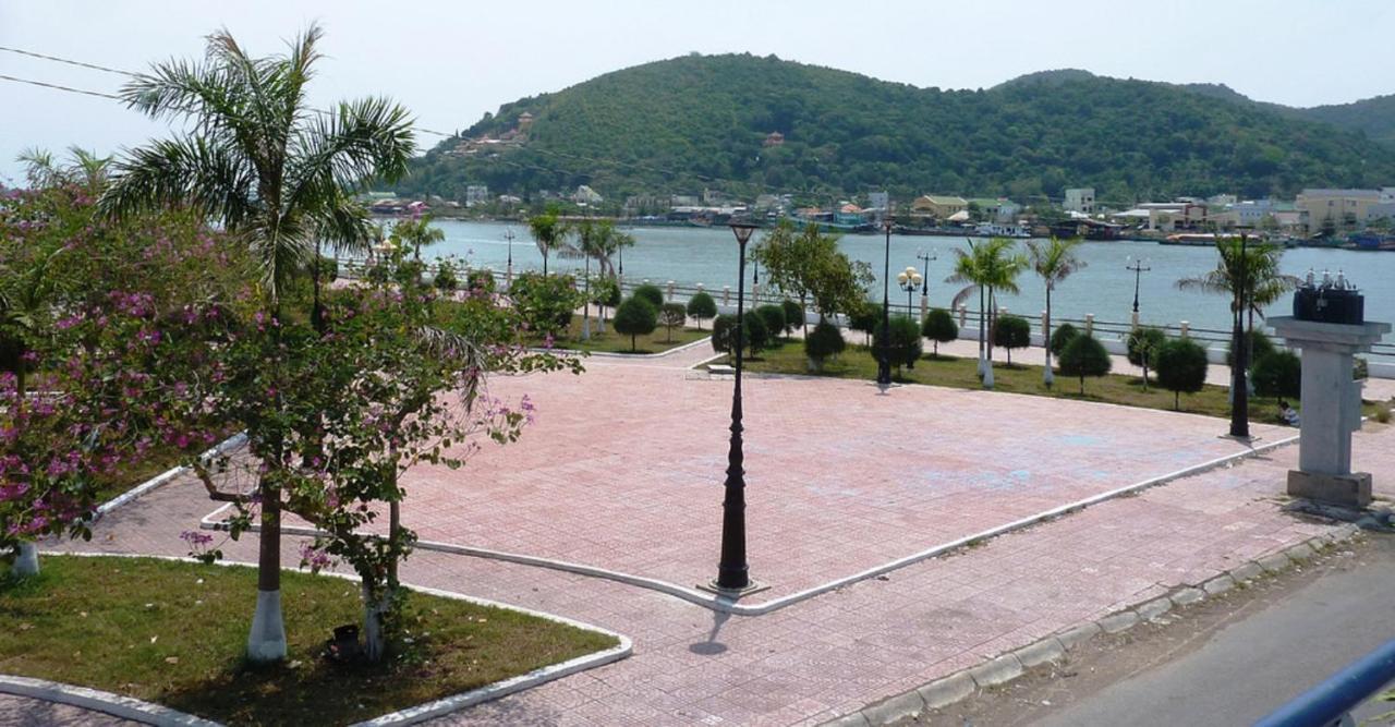 Du Hung 1 Hotel Ha Tien Exterior photo
